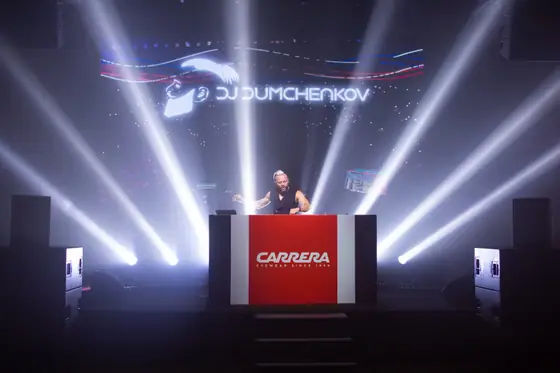 Вечеринка бренда Carrera